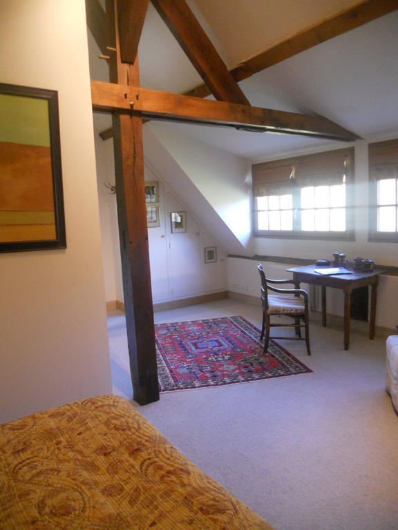 Les Vieux Guays Bed & Breakfast Cerdon  Ruang foto