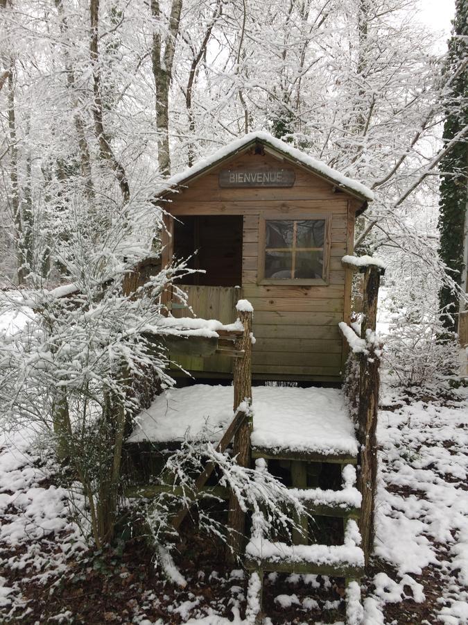 Les Vieux Guays Bed & Breakfast Cerdon  Bagian luar foto